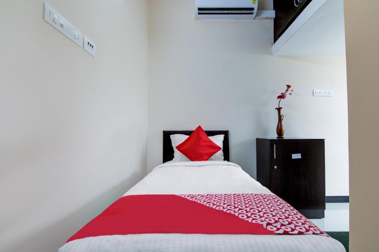 Oyo Flagship 24147 Royal Stay Singānallūr Exterior foto