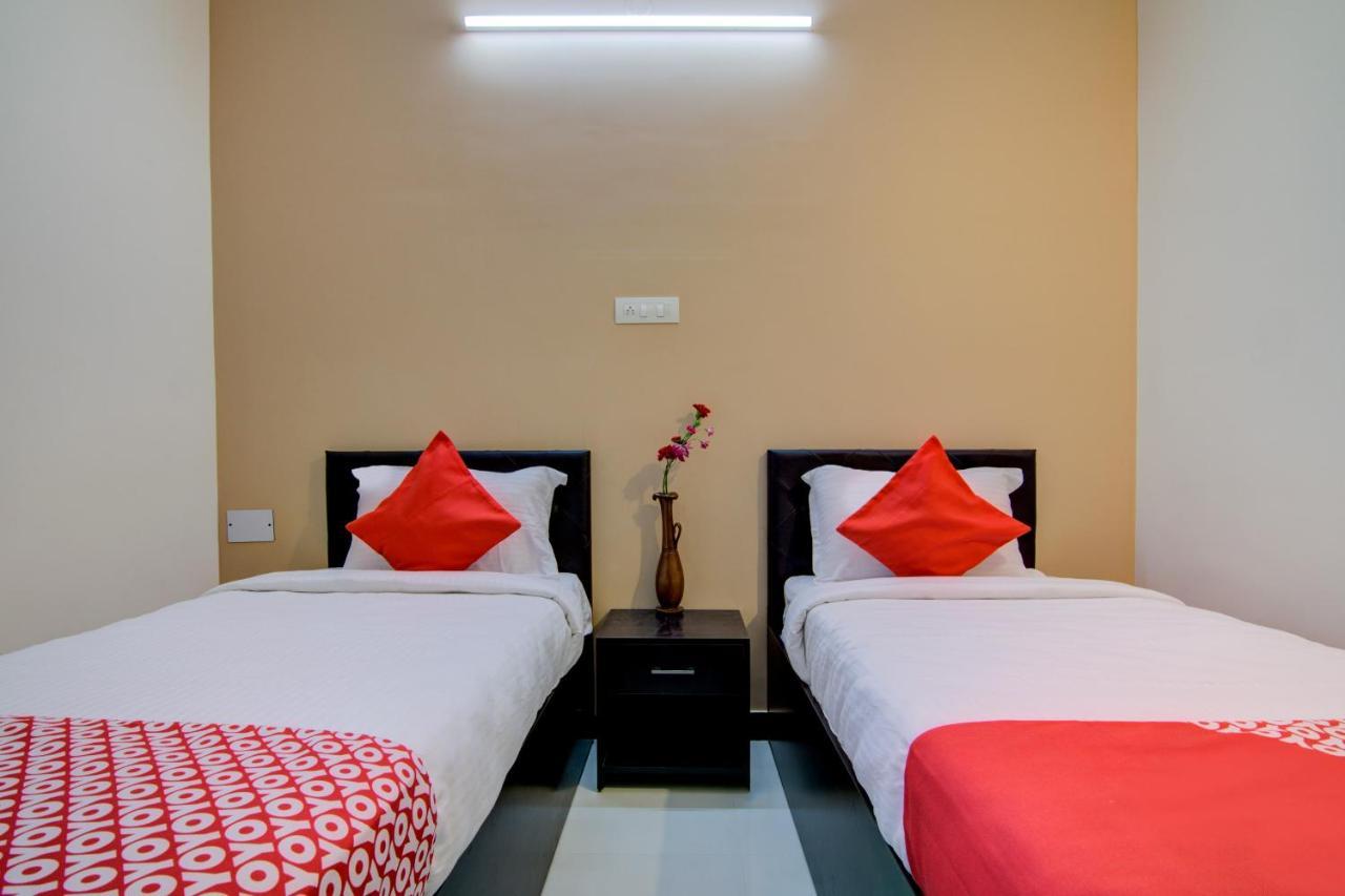 Oyo Flagship 24147 Royal Stay Singānallūr Exterior foto
